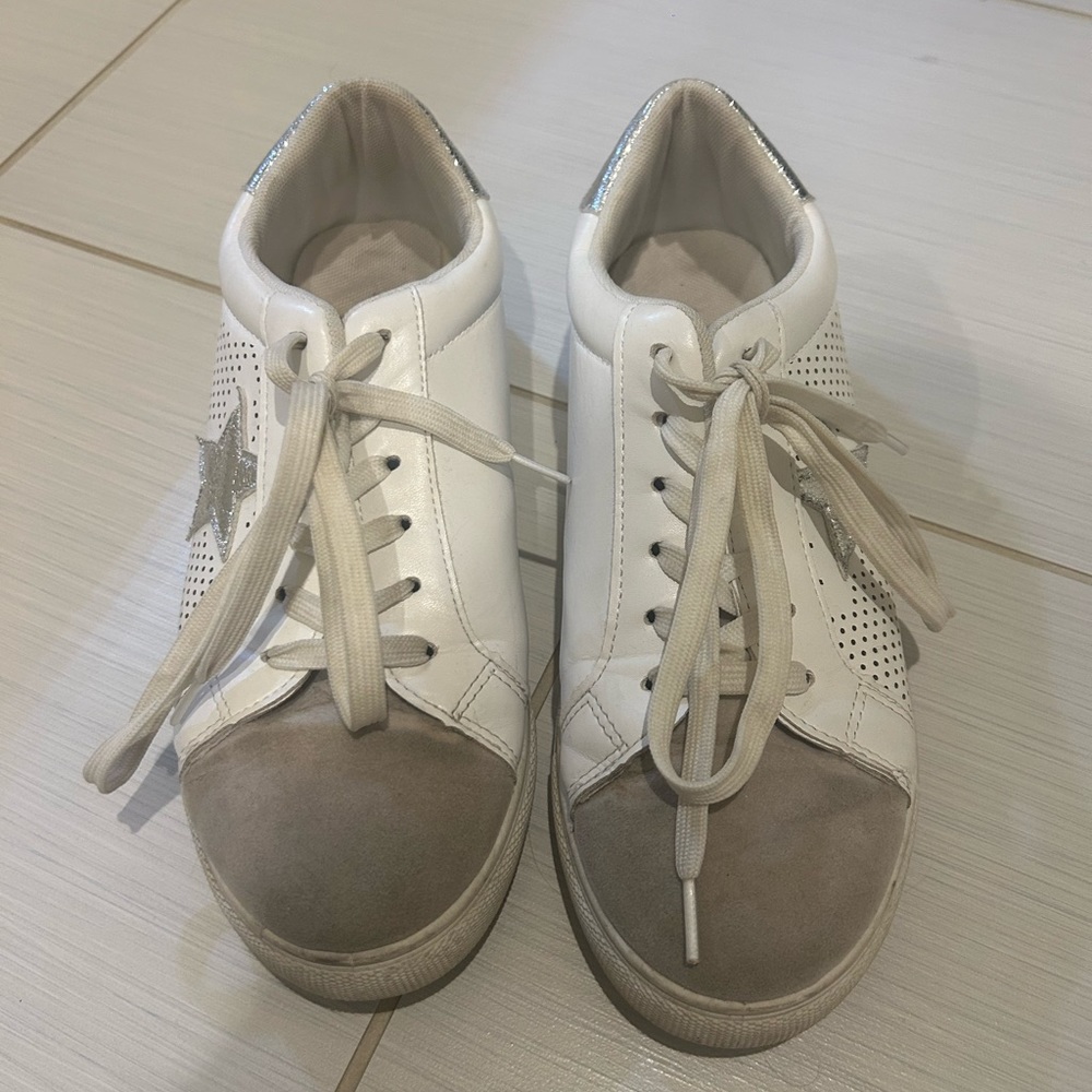 Cute Alter’d State shoes!!